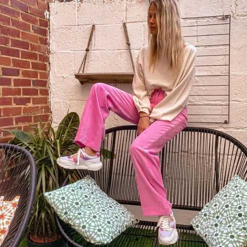 IZZI platform sneaker - holographic pink